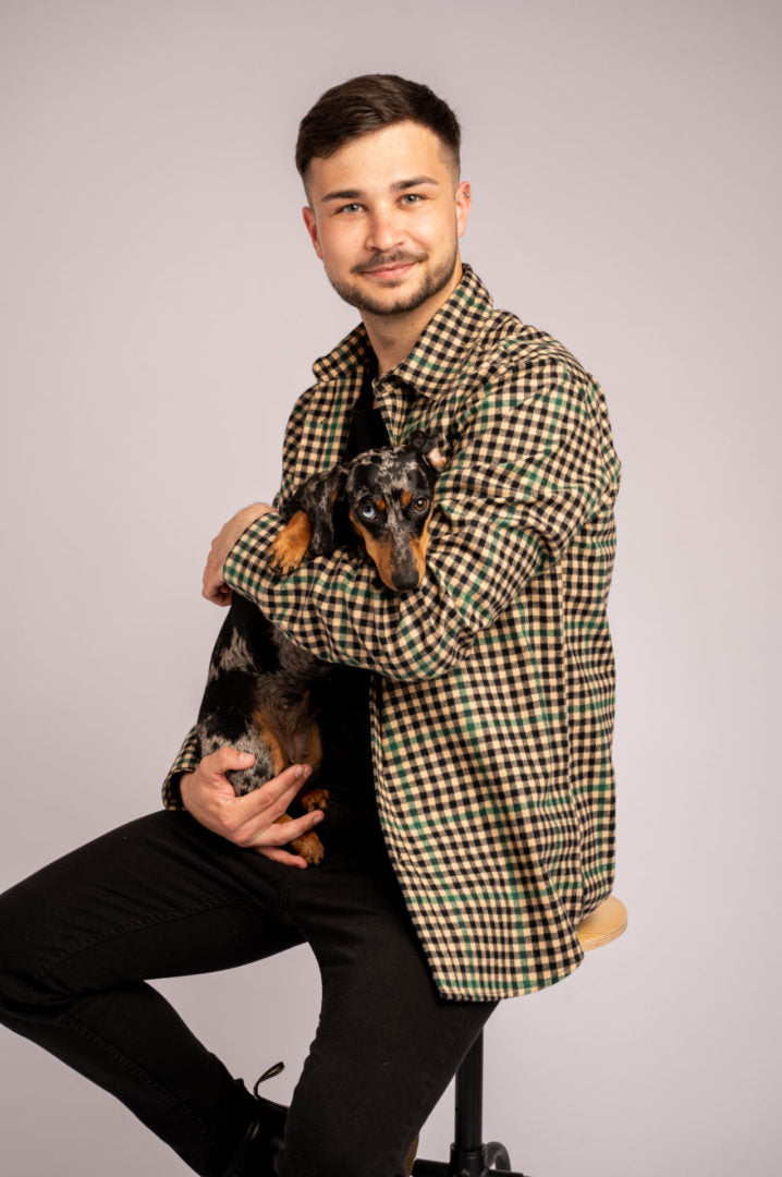 Staubgrünes Flanellhemd