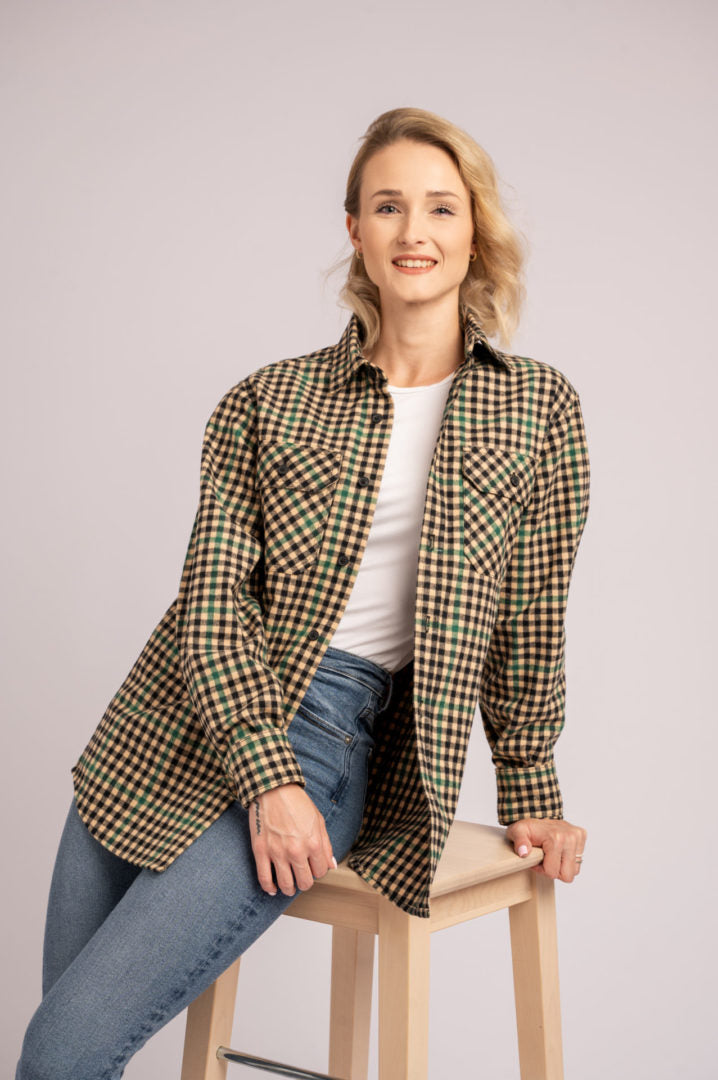 Staubgrünes Flanellhemd